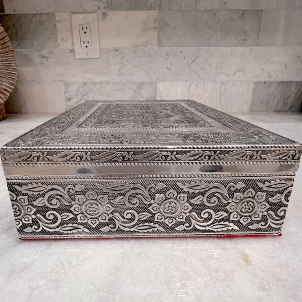 Two Tier Oxidized Elephant Jewelry Box
